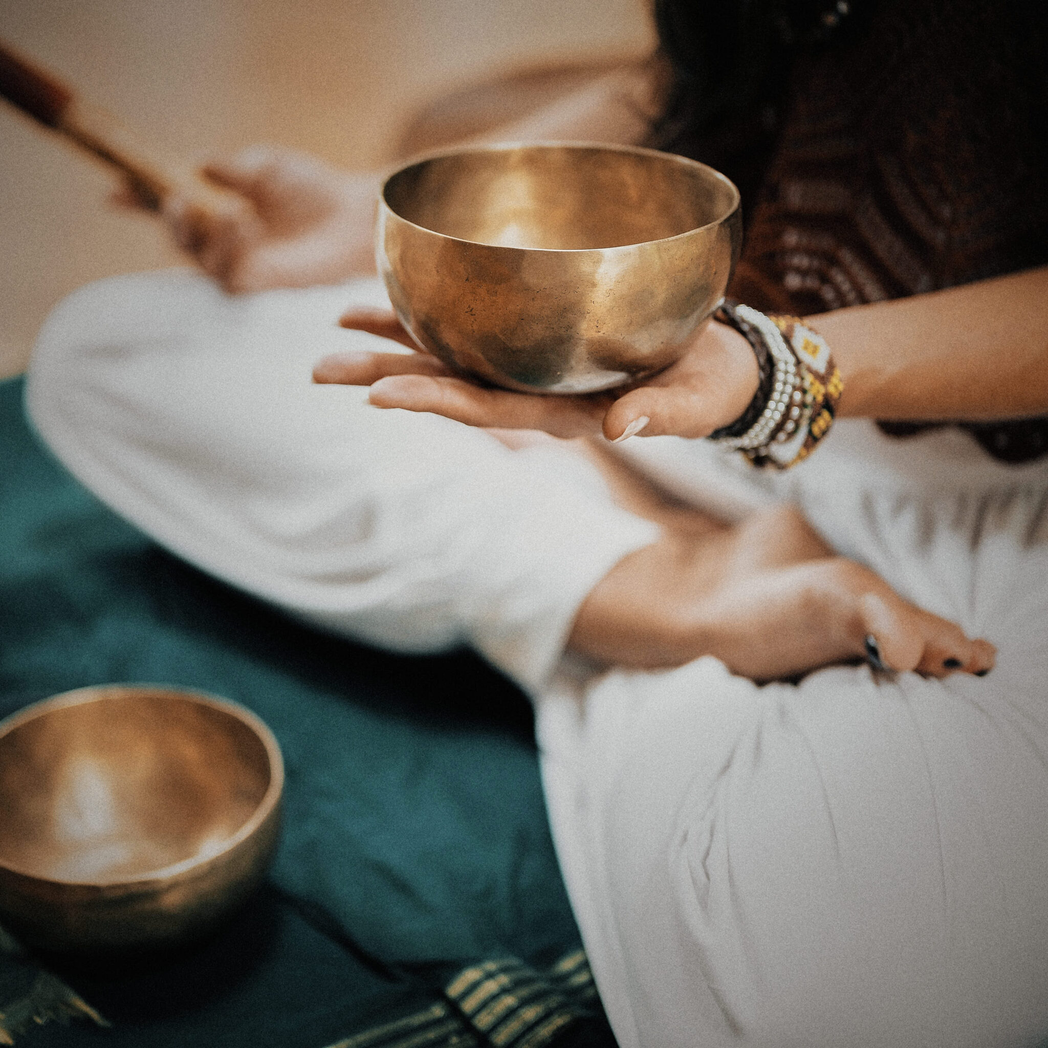 Äänimaljarentoutus tyhy-päiviin ja ystäväporukoille.